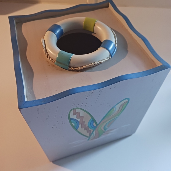 Tissue Box Handpainted Nautical Beach Island Driftwood color - Picture 7 of 8